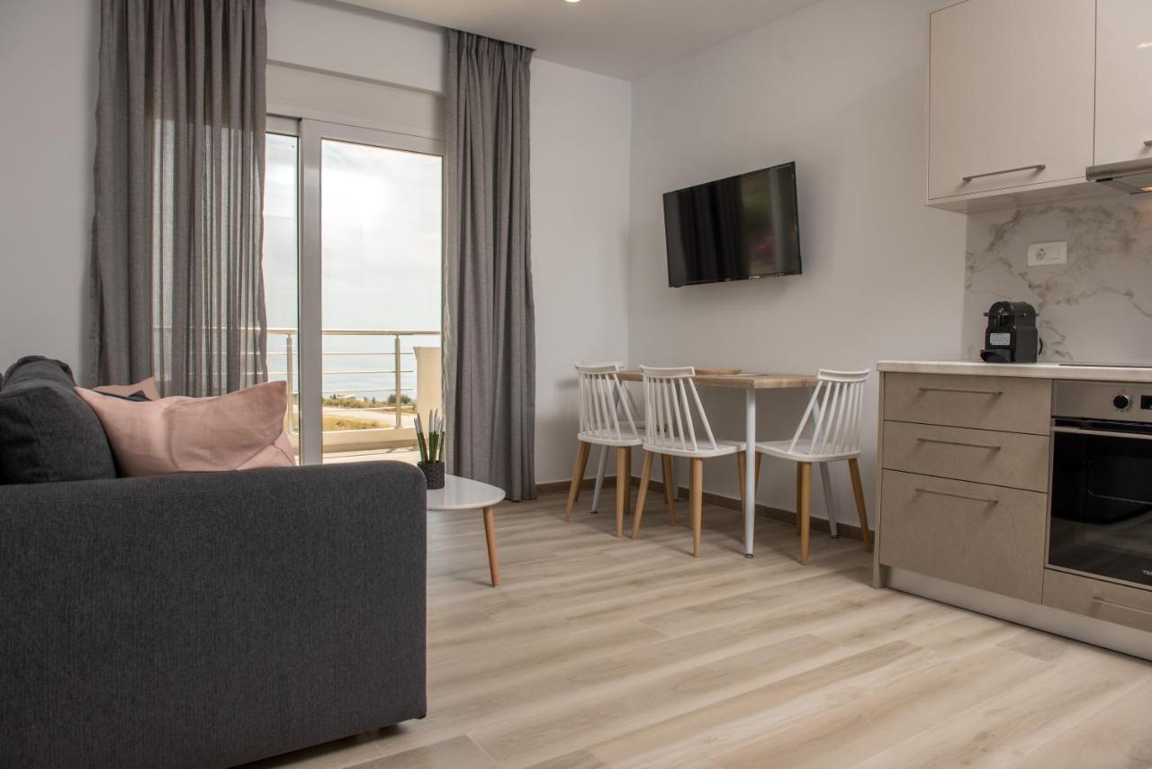 Allview Apartments Palaiochora Ngoại thất bức ảnh