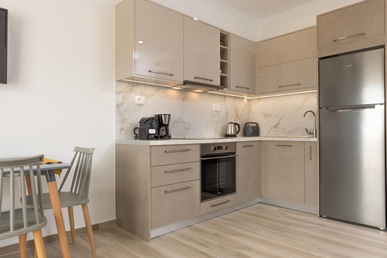 Allview Apartments Palaiochora Ngoại thất bức ảnh