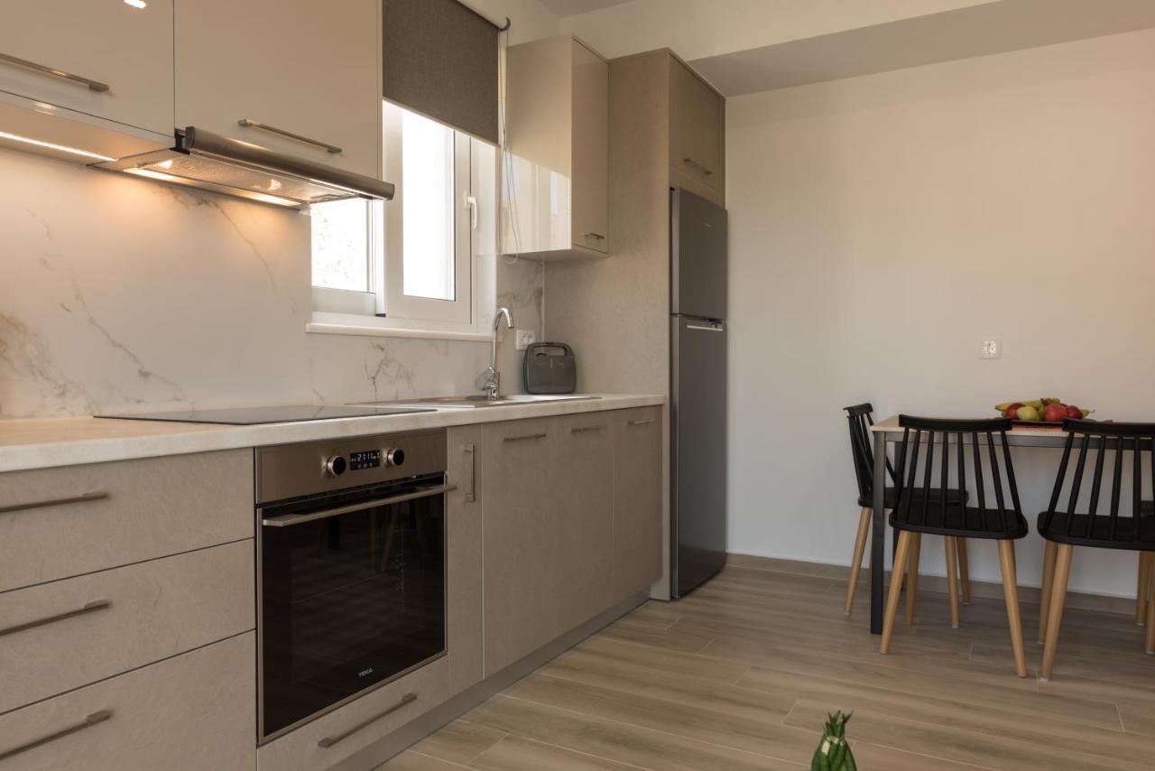 Allview Apartments Palaiochora Ngoại thất bức ảnh