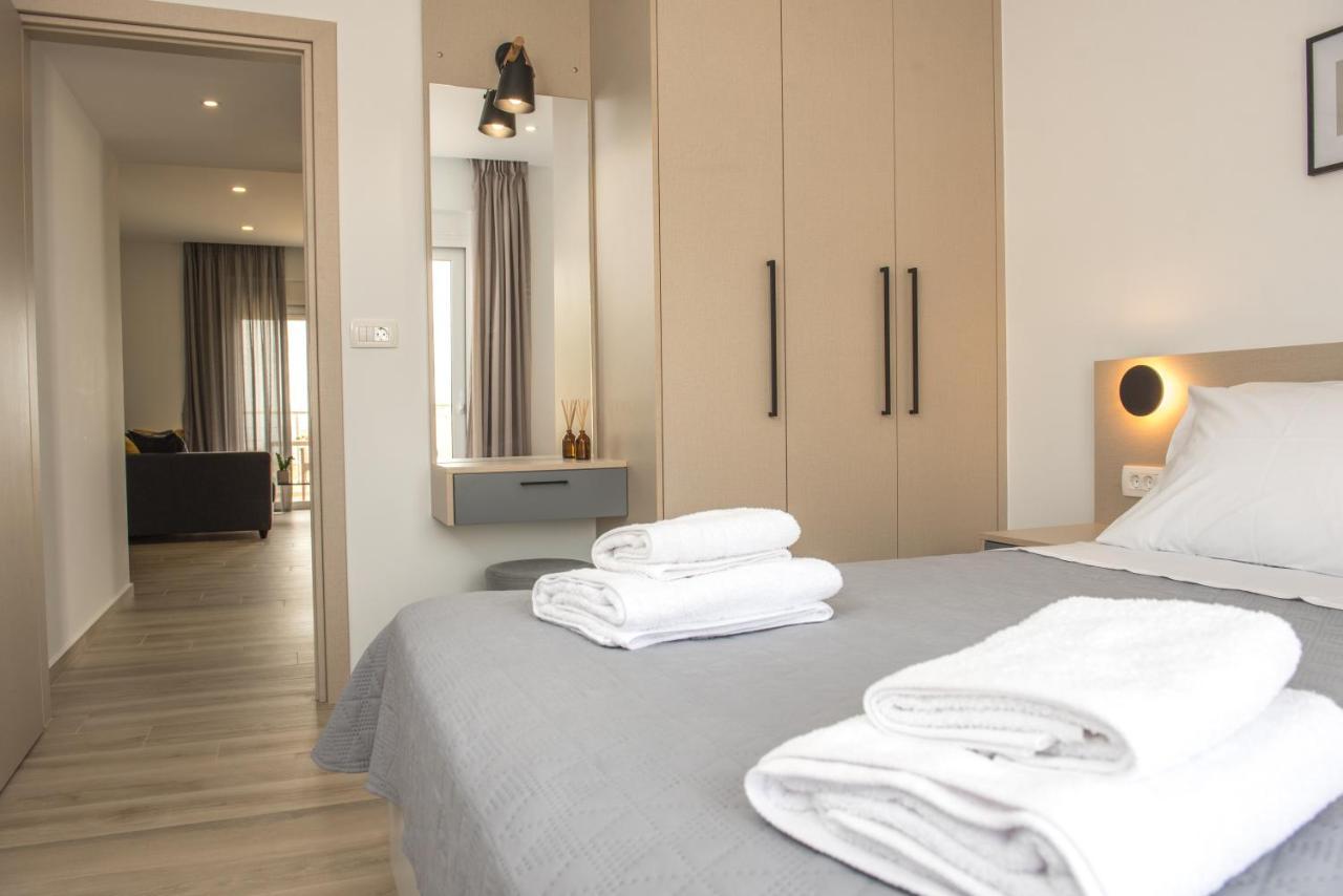 Allview Apartments Palaiochora Ngoại thất bức ảnh