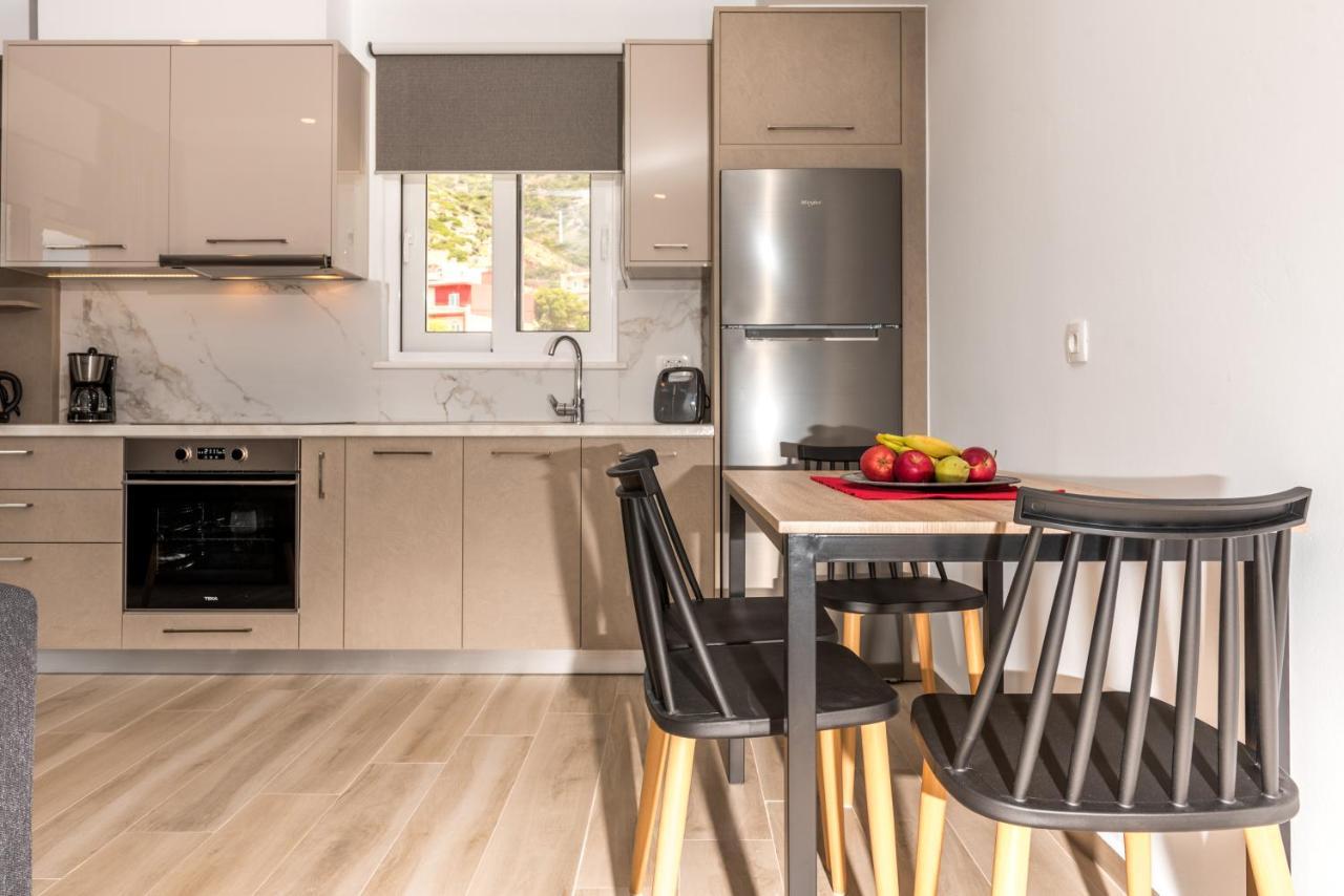 Allview Apartments Palaiochora Ngoại thất bức ảnh